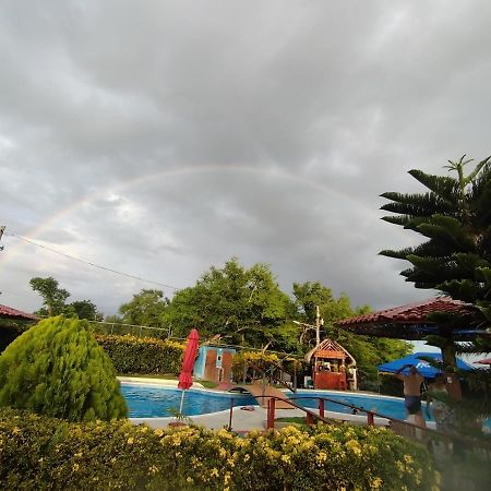 Отель Cabanas El Paraiso - Ometepe Сан-Хосе-дель-Сур Экстерьер фото